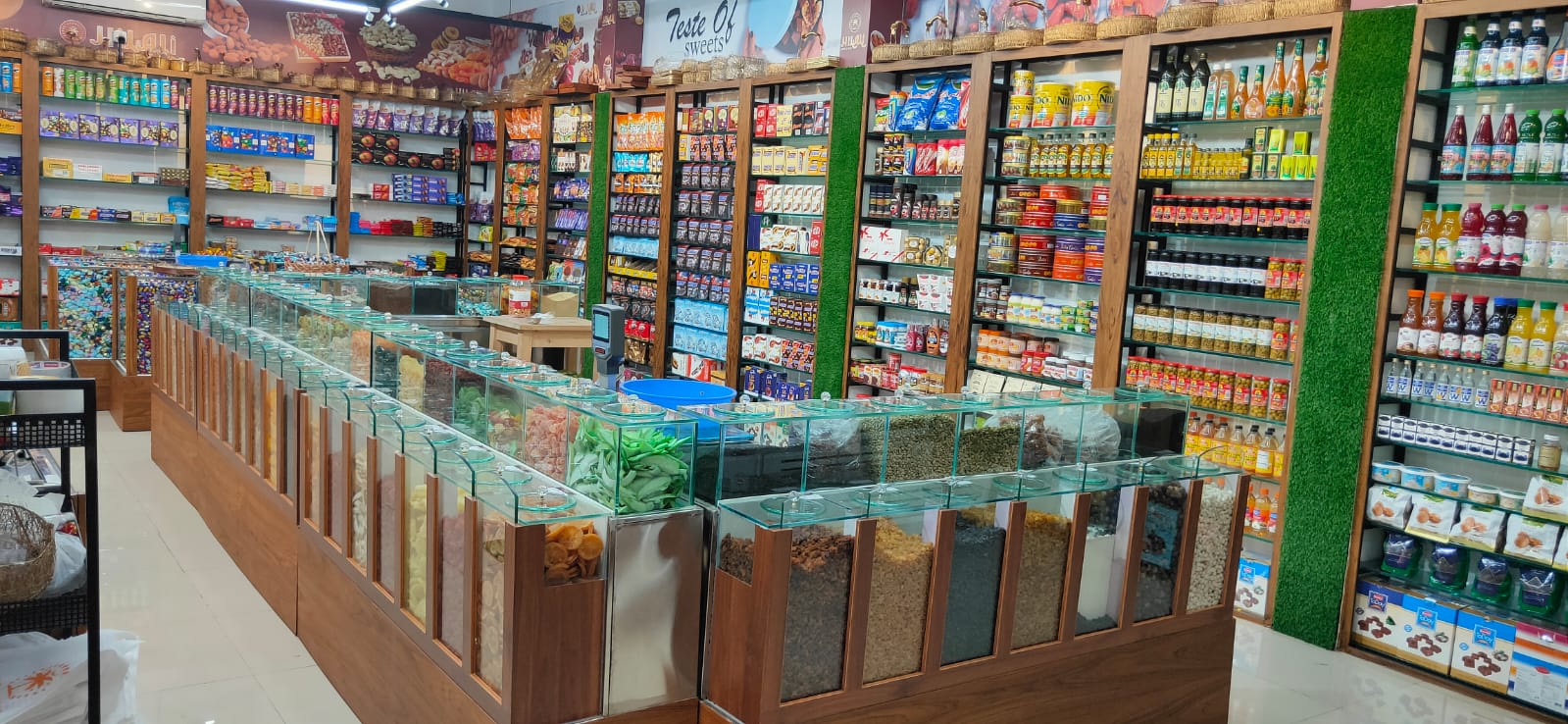 HILALI Dates and Nuts